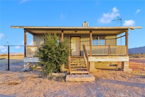 Photo of 46969 Tonopah ST, Newberry Springs, CA 92365 (MLS # SR26113652)