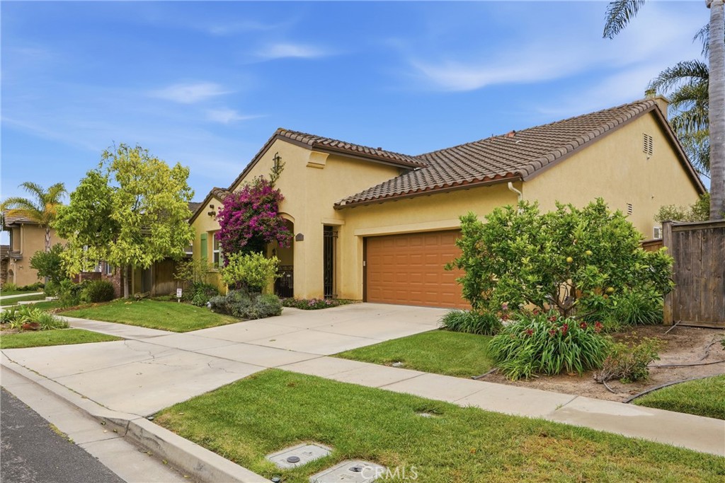 2707 Heredia Lane