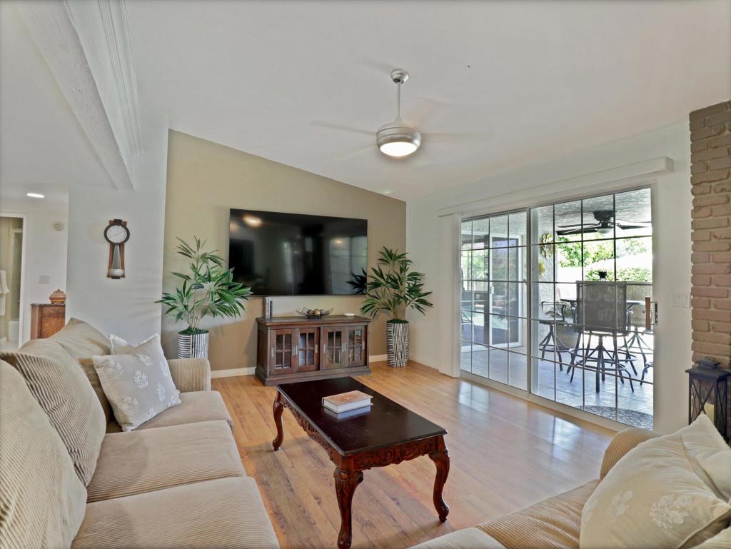 43860 carmel circle