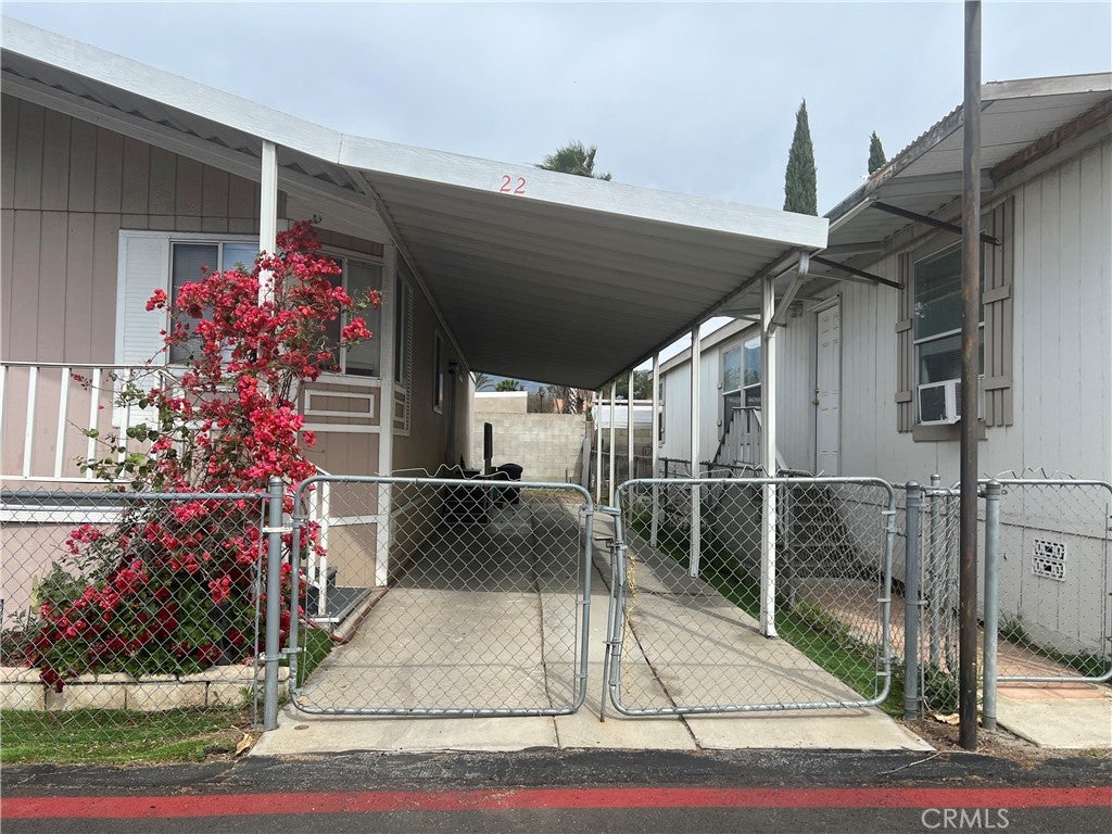 8191 Calabash Ave 22