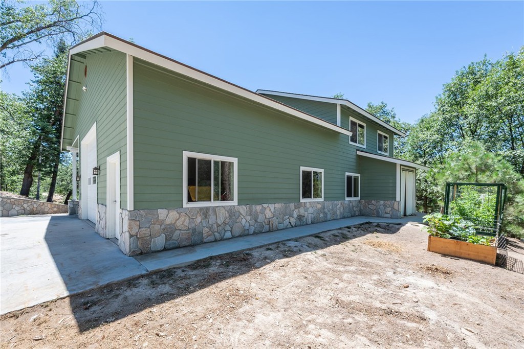 Running Springs (RUSG) - Residential