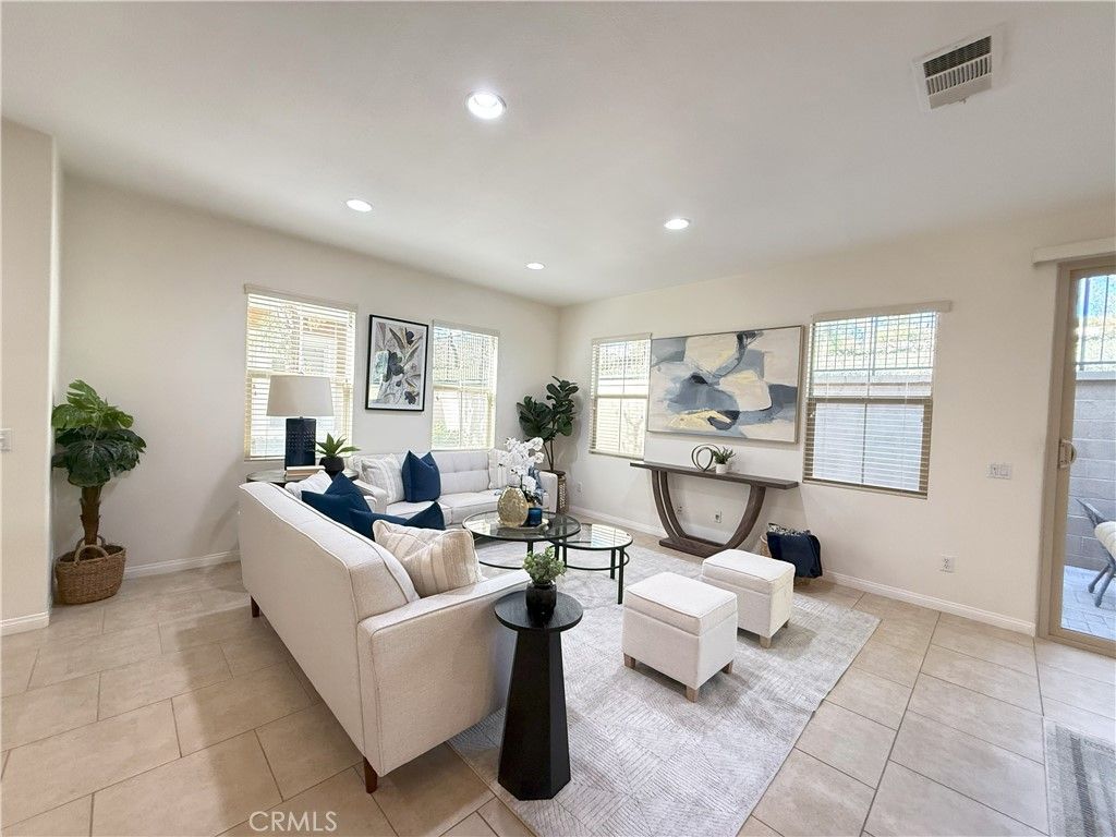 Photo of 81 Keepsake, Irvine, CA 92618 (MLS # OC26067031)