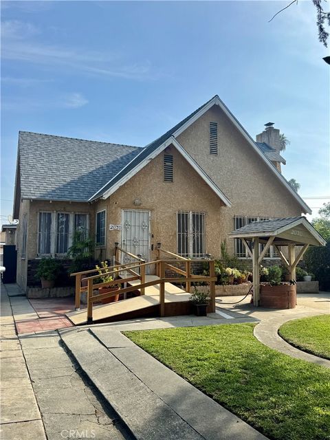 Photo of 2070 El Sereno, Pasadena, CA 91103 (MLS # PW25270356)