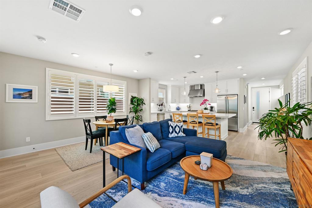 3955 Shasta St