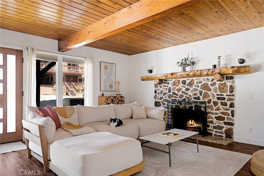 345 Maple Drive