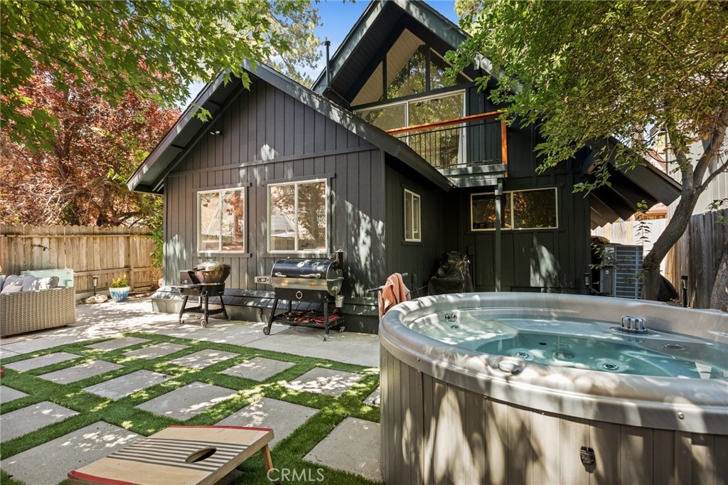 345 Maple Drive