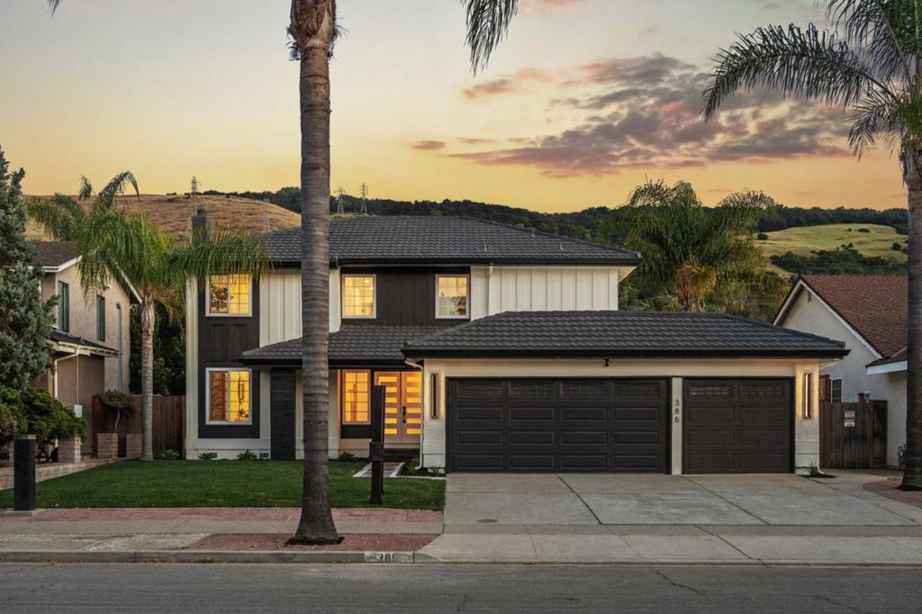 386 Curie Drive