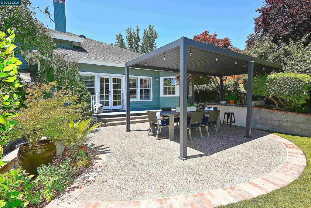 WALNUTHETS - Residential Lease