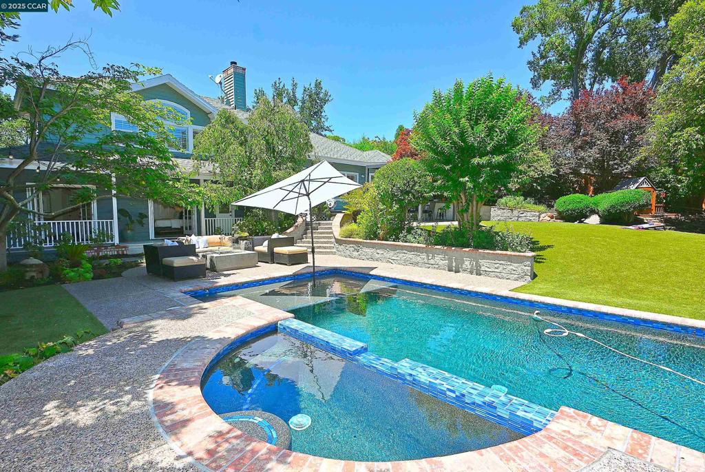 WALNUTHETS - Residential Lease