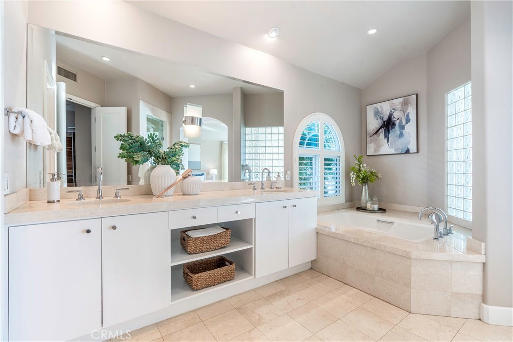 Anacapa (ANA) - Residential