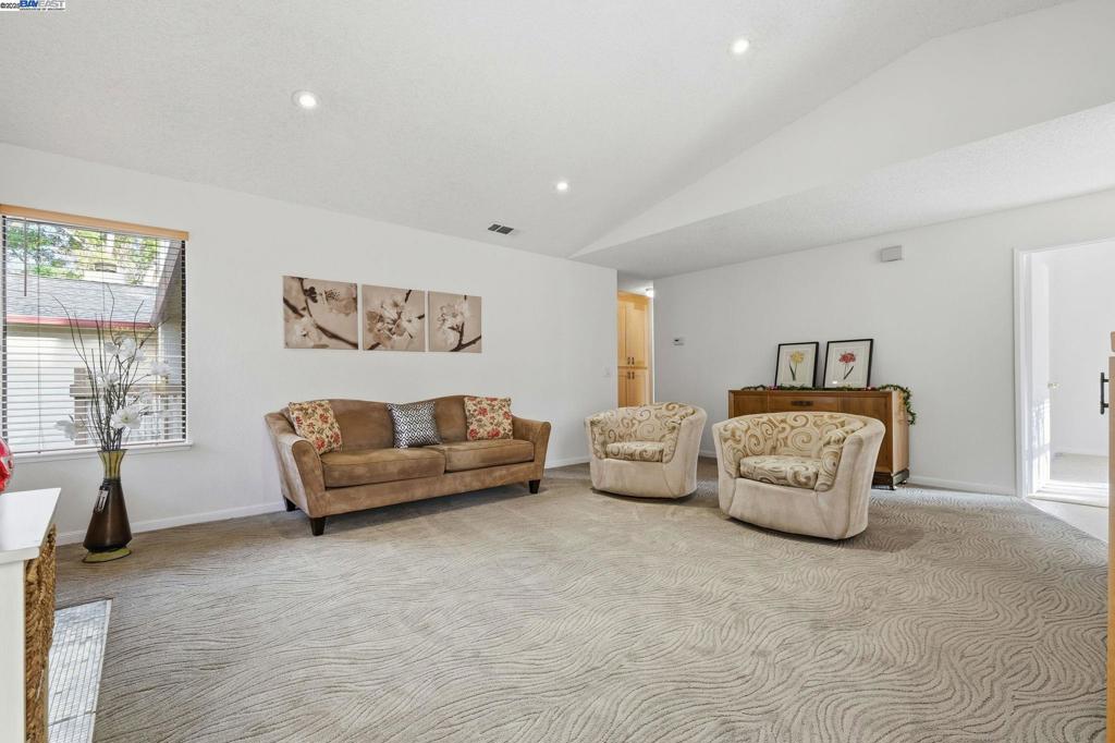 CHERRY GUARDINO - Residential