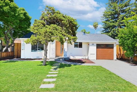 Photo of 375 Stowell Avenue, Sunnyvale, CA 94085 (MLS # ML82044401)