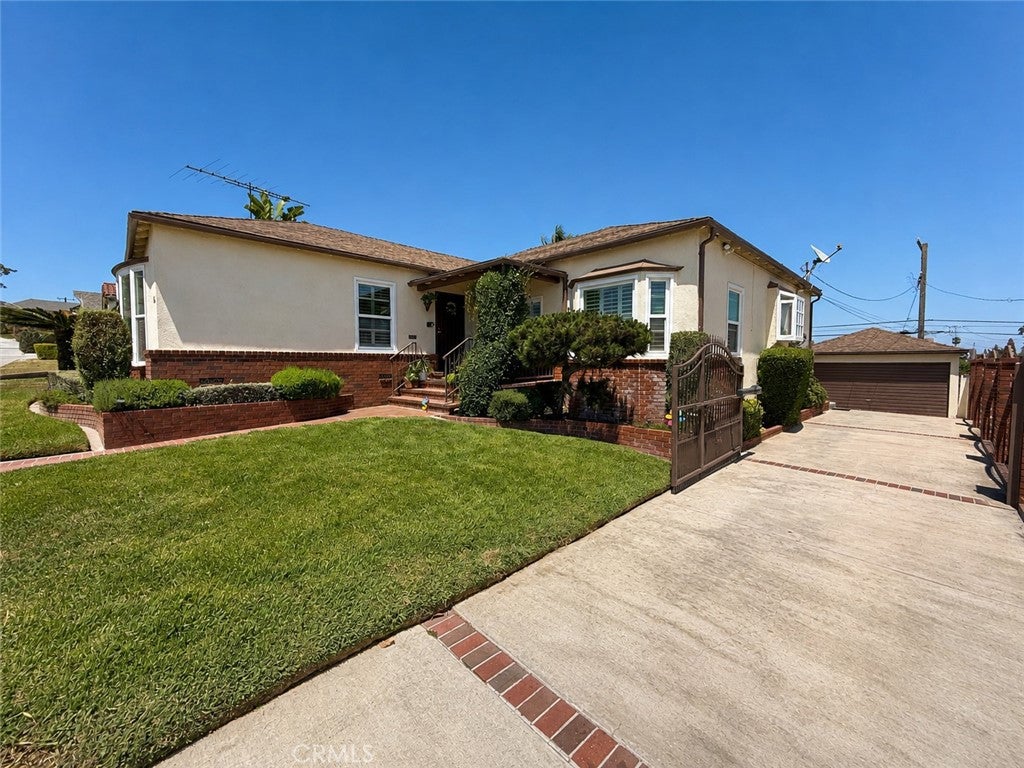 5138 Southridge