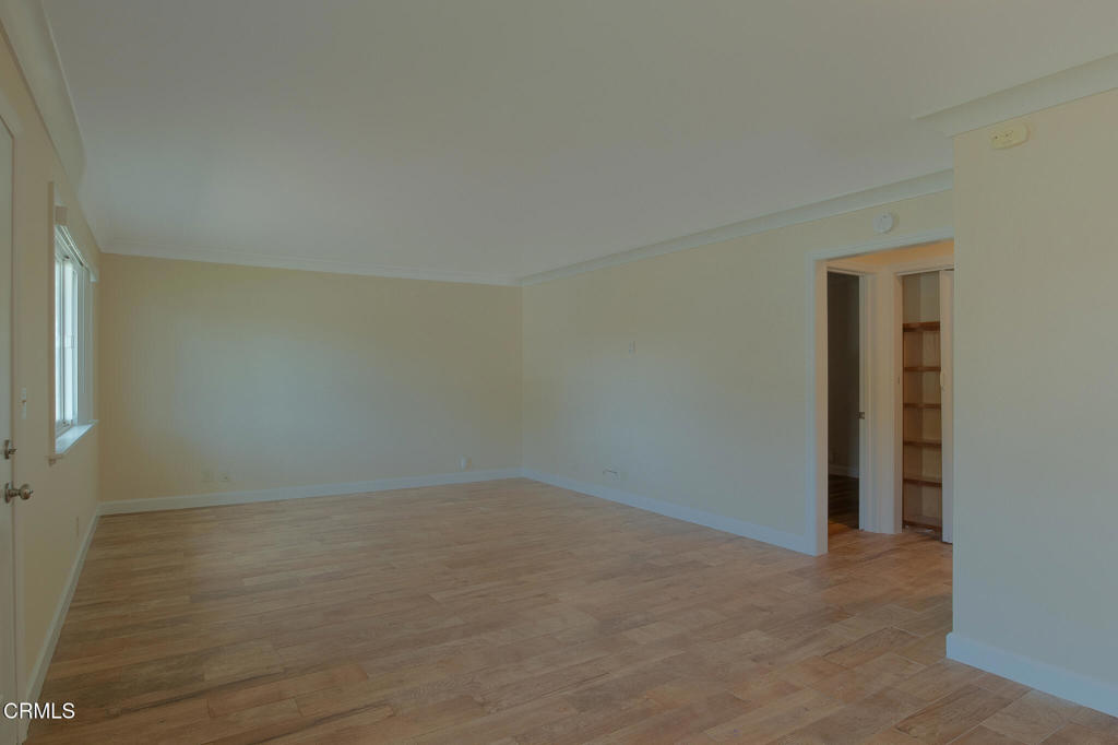 728 W Hemlock Street