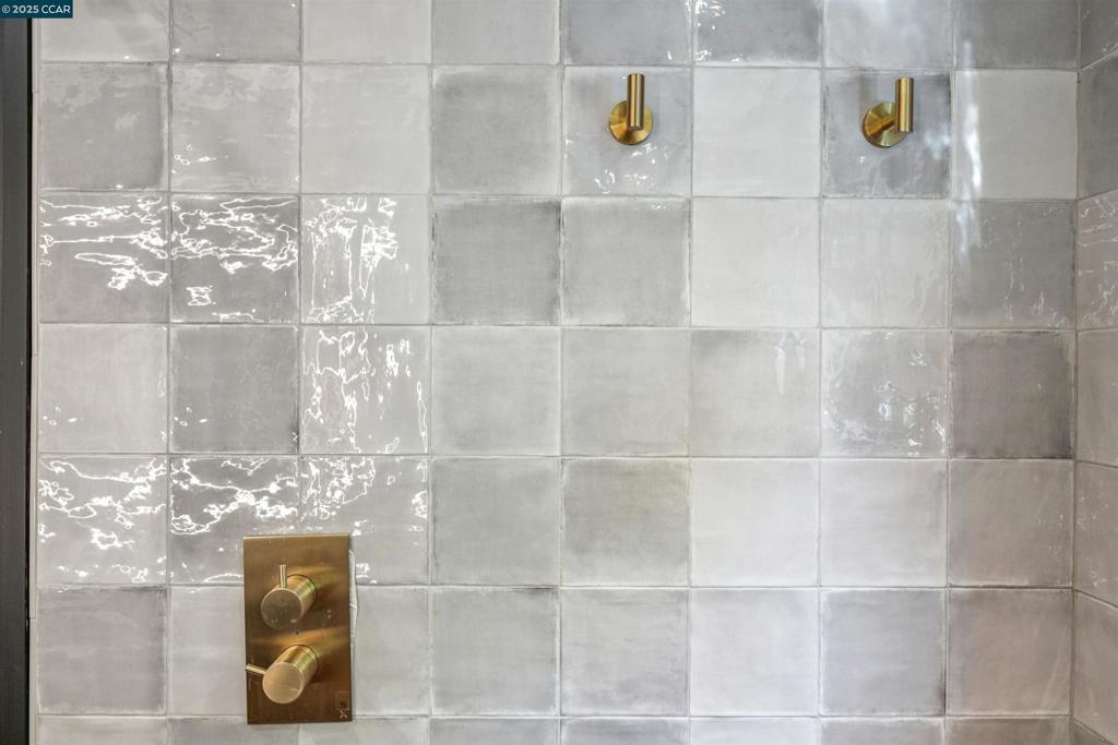 LAFAYETTE - Residential