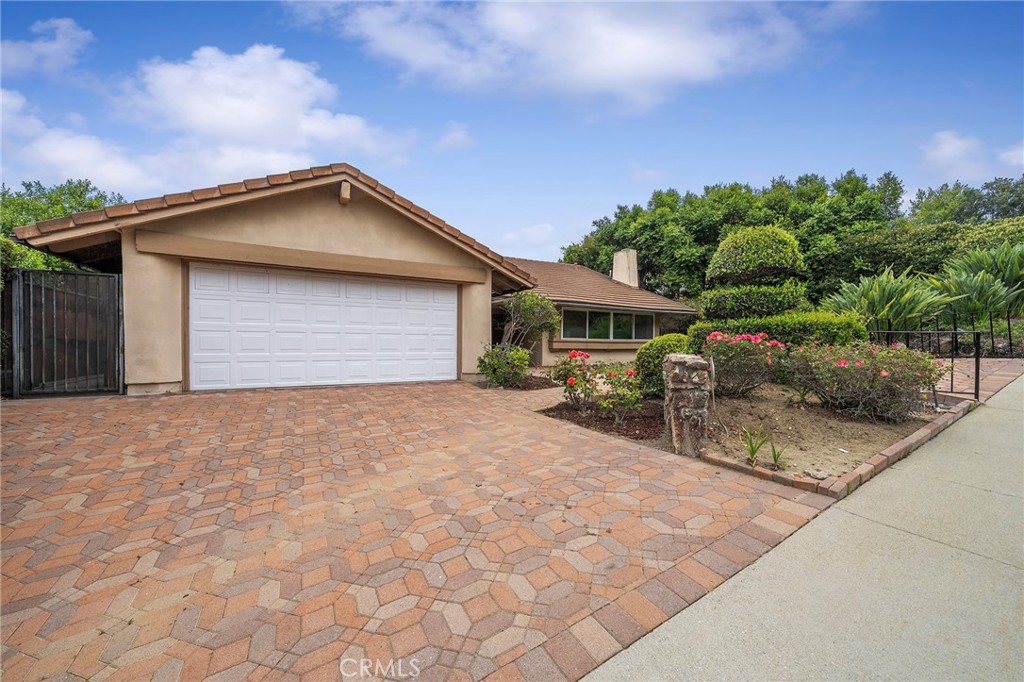 1628 Fox Glen Drive