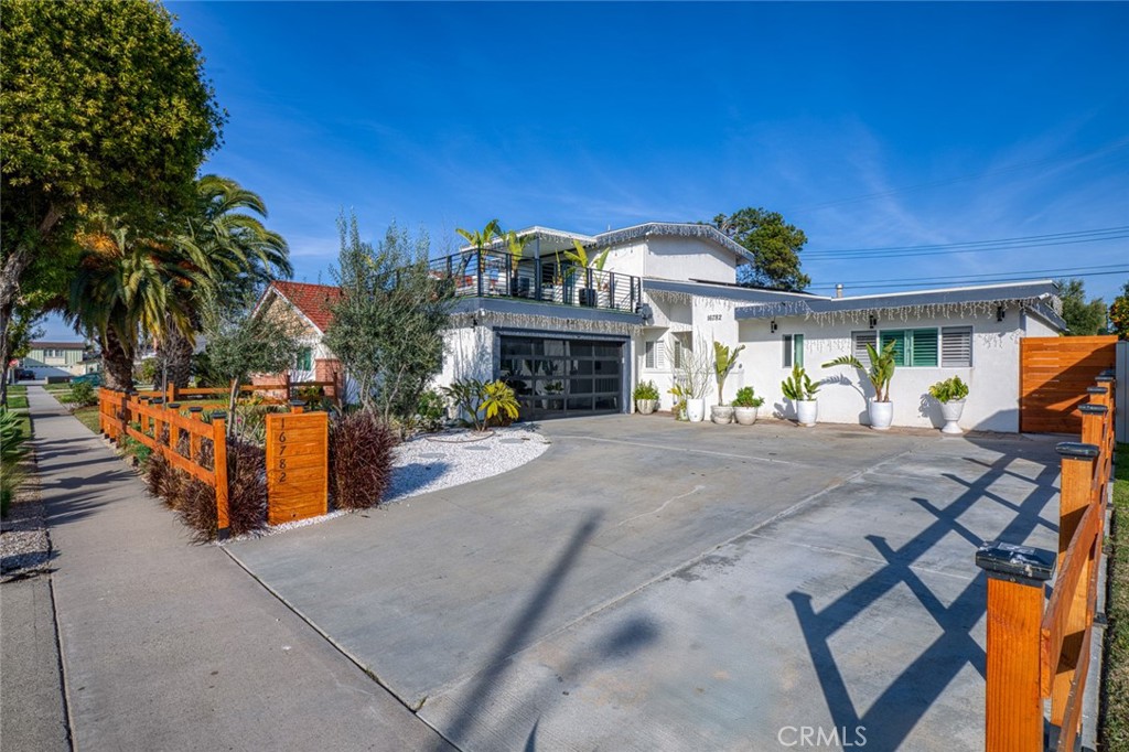 16782 Heritage Lane