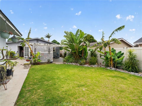 Tiny photo for 235 W Center Street, Ventura, CA 93001 (MLS # SR26130863)