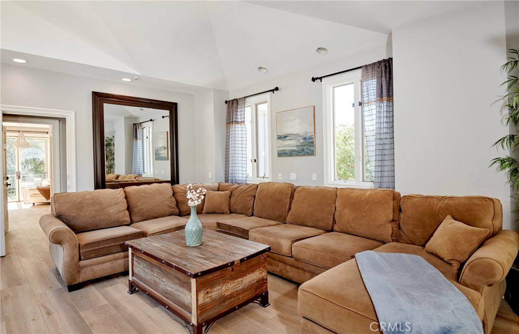 Los Ranchos Estates (LRE) - Residential