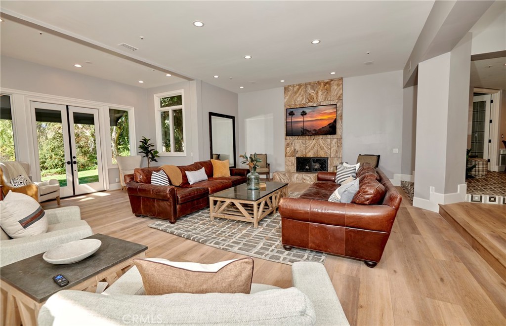 Los Ranchos Estates (LRE) - Residential