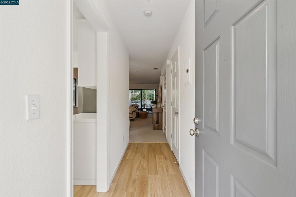 ASHFORD COURT - Residential