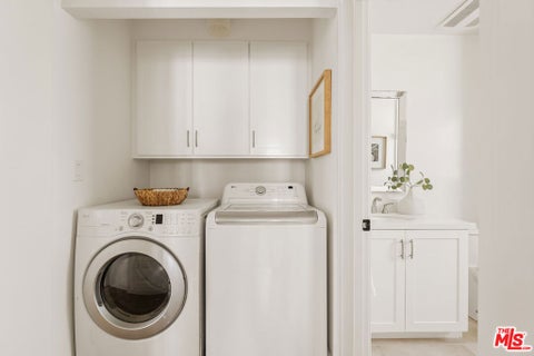 Tiny photo for 5887 W 77th Place, Los Angeles, CA 90045 (MLS # 26102742)