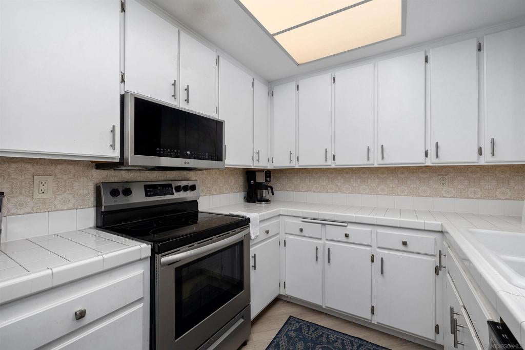 4701 Date Avenue 110