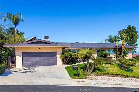 Photo of 3445 Caribeth Drive Dr, Encino, CA 91436 (MLS # SR25257752)