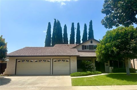 Photo of 634 S Schug St, Orange, CA 92869 (MLS # OC26049384)