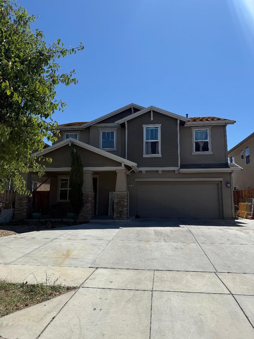 Discover the perfect place to call home at 1058 Sardinia Drive . This beautiful two-story, 4-bedroom, 2.5-bath property offers generous living spaces, high ceilings, and a layout designed for comfort and connection. Whether youre hosting in the family room, cooking in the kitchen, or enjoying the big backyard, this home was made for making memories. With a welcoming porch and an unbeatable location, its the ideal setting for your next chapter.