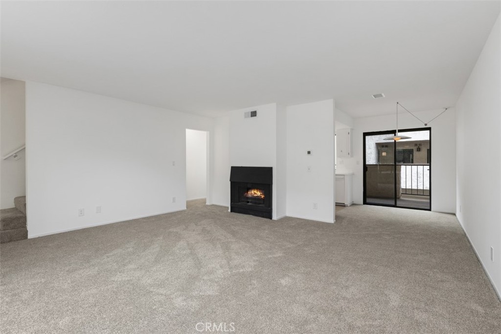 400 S Flower Street 105