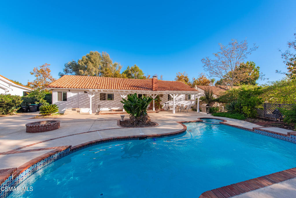 Bridle Path-103 - 103 - Residential