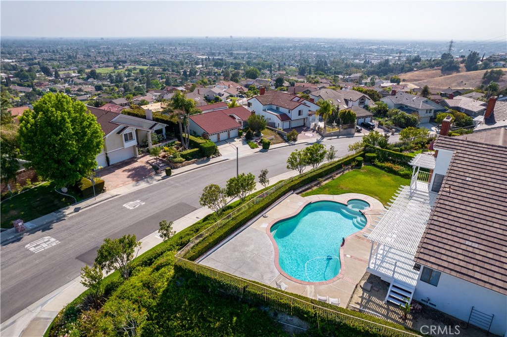 Summitview - Residential
