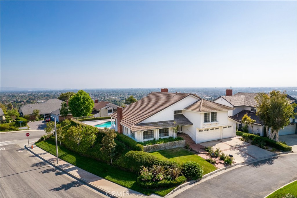 Summitview - Residential