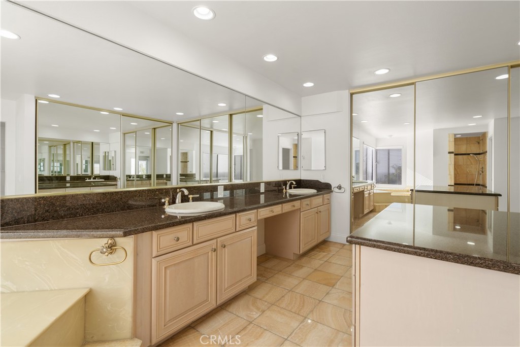 Summitview - Residential