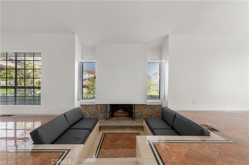 Summitview - Residential