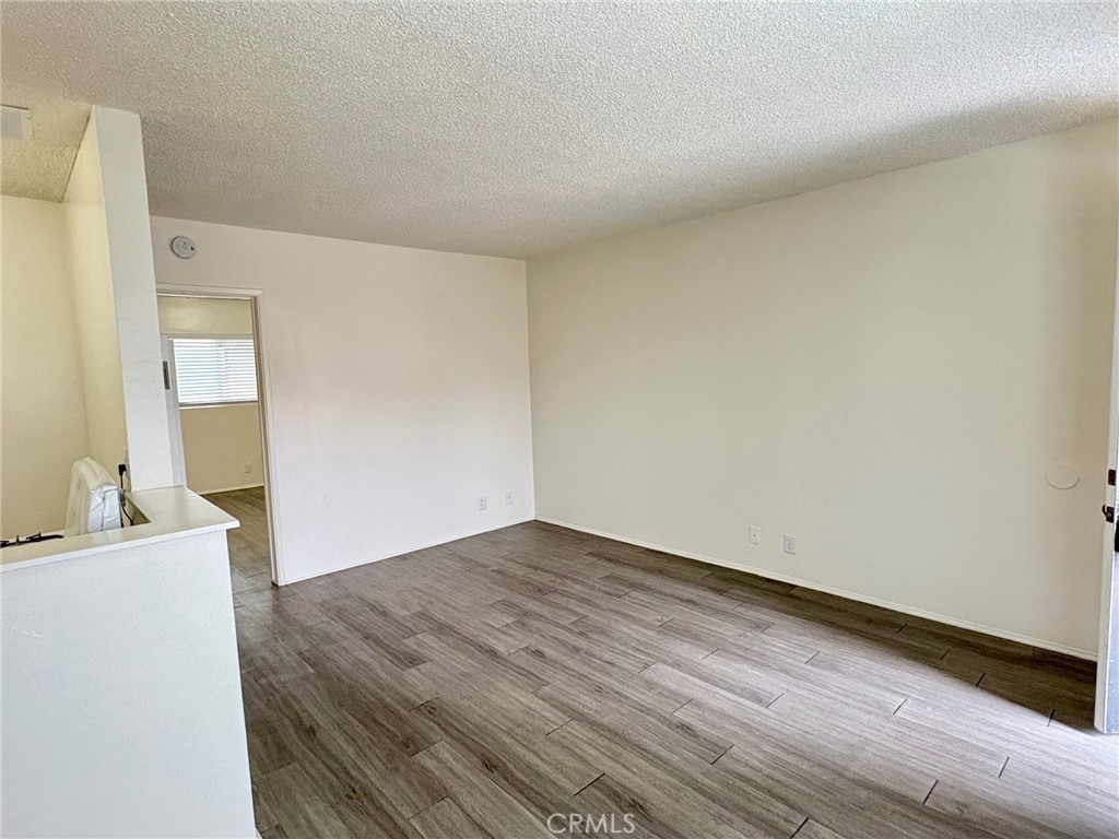 8641 Cerritos Avenue E