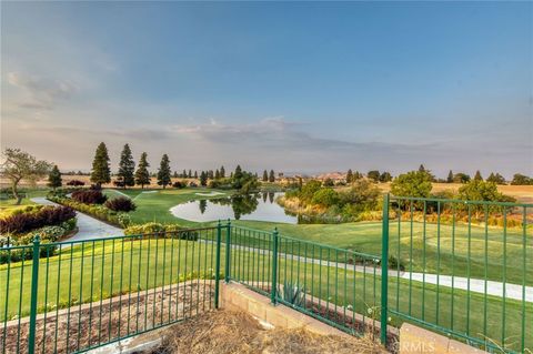 Photo of 2490 E Copper Ridge Drive Dr, Fresno, CA 93730 (MLS # FR25228234) Photo of 2490 E Copper Ridge Drive Dr, Fresno, CA 93730 (MLS # FR25228234)