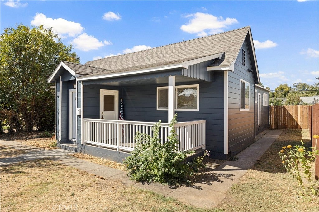 139 S Murdock Avenue