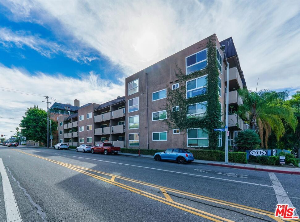 1284 Havenhurst Drive