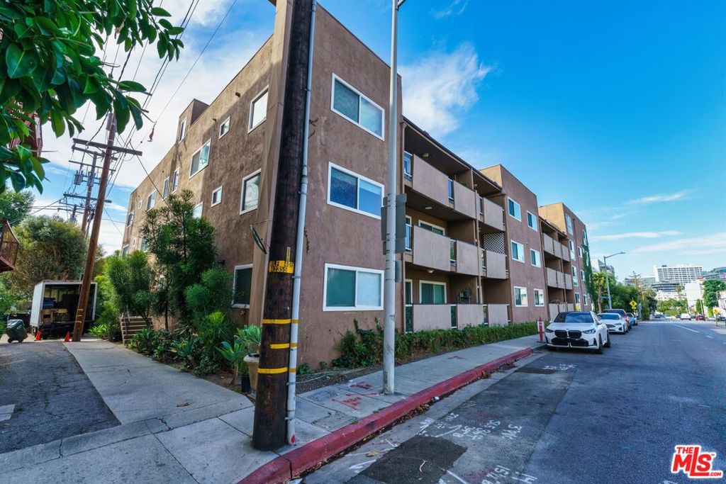 1284 Havenhurst Drive