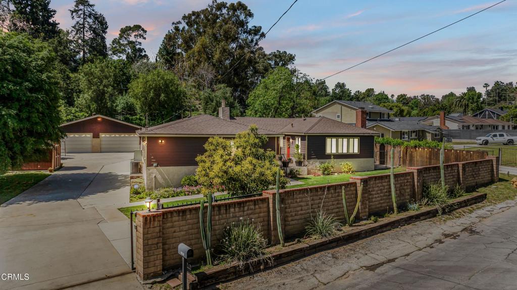 10411 Johanna Avenue