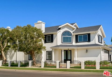 7861 W 80th Street Playa Del Rey CA 90293