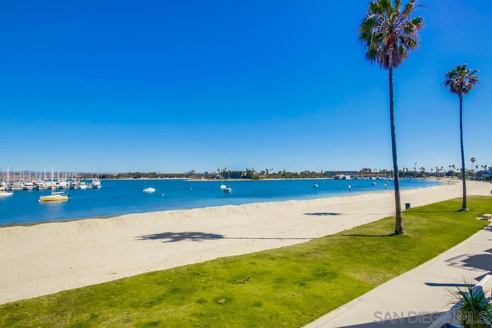 Pacific Beach - Residential Income