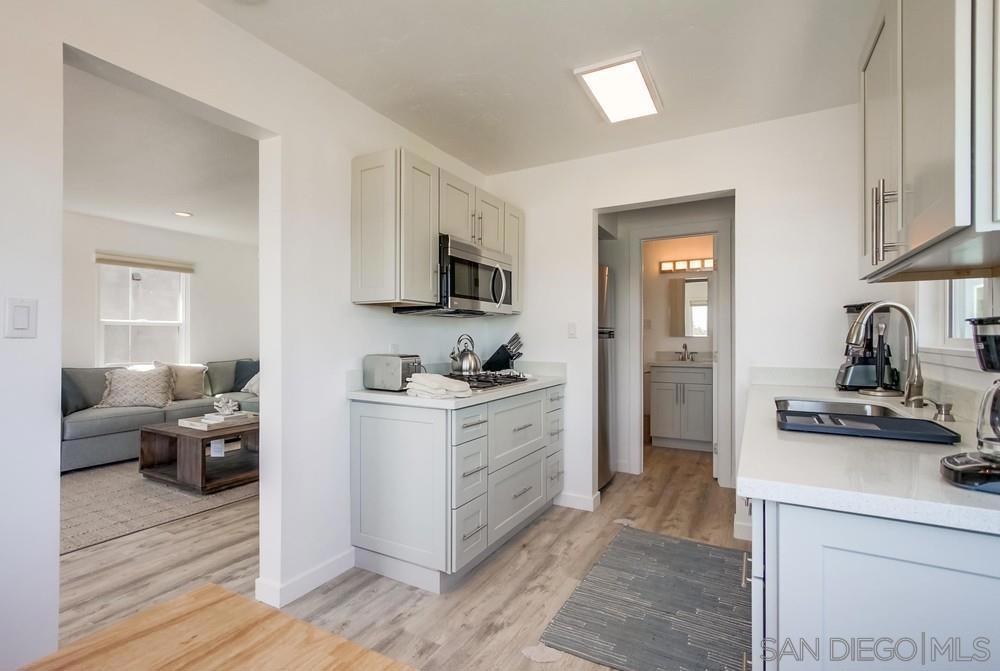 Pacific Beach - Residential Income