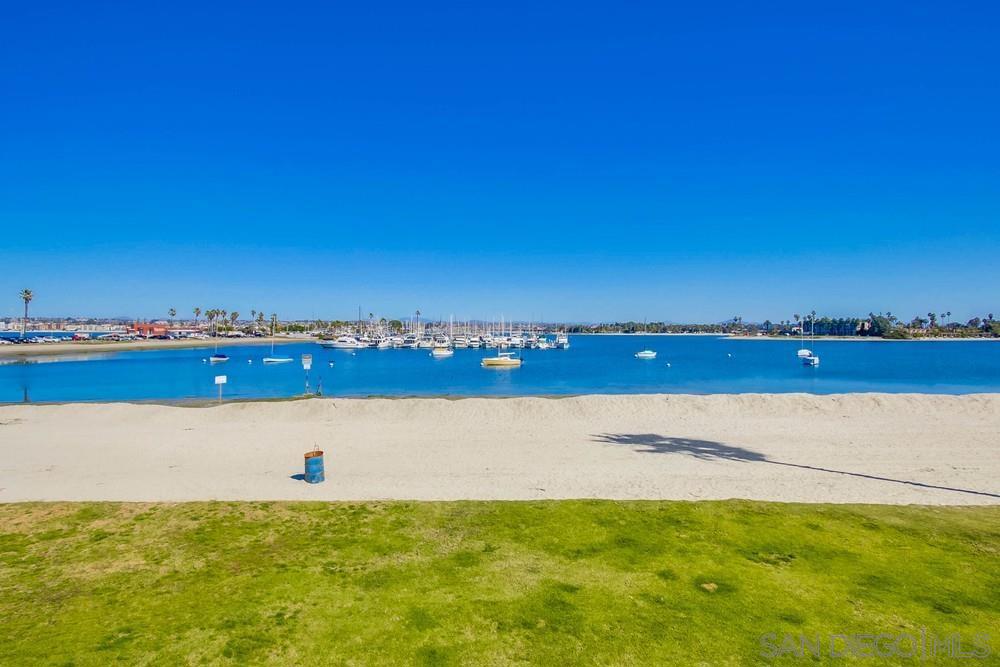 Pacific Beach - Residential Income