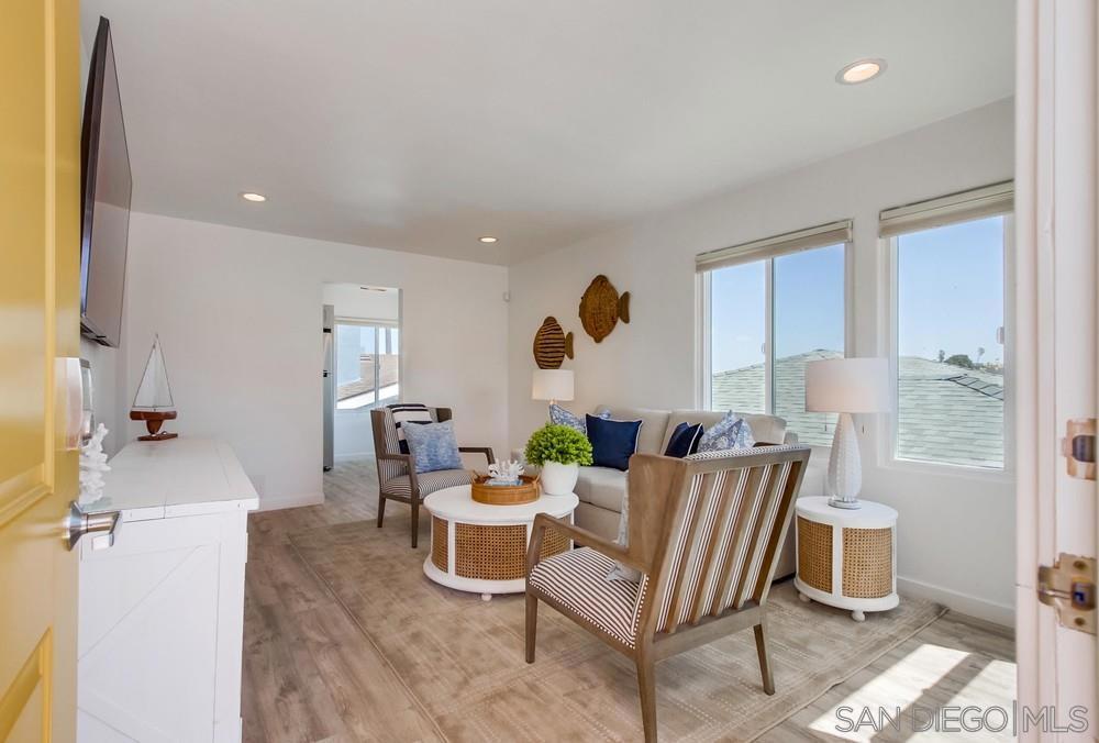 Pacific Beach - Residential Income