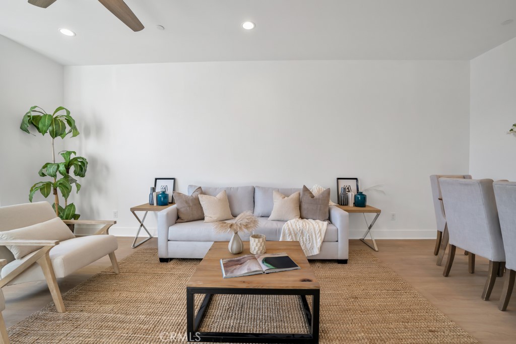 10832 W Riverton Court