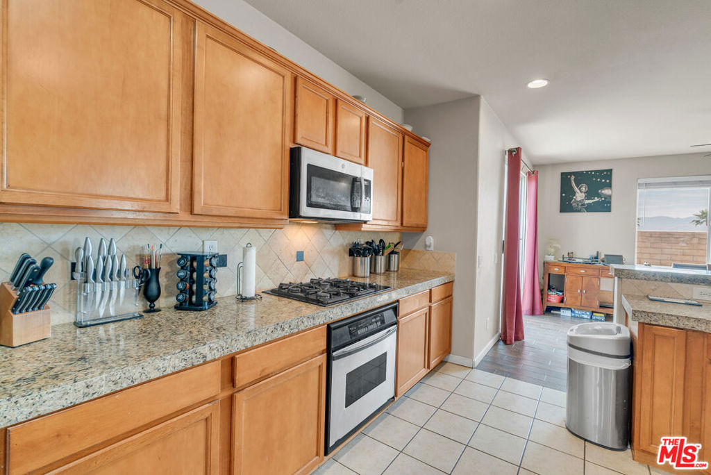 Properties 4 83725 Lumley Avenue