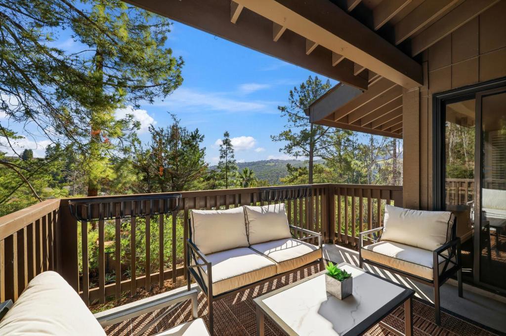 3327 La Mesa Drive 12